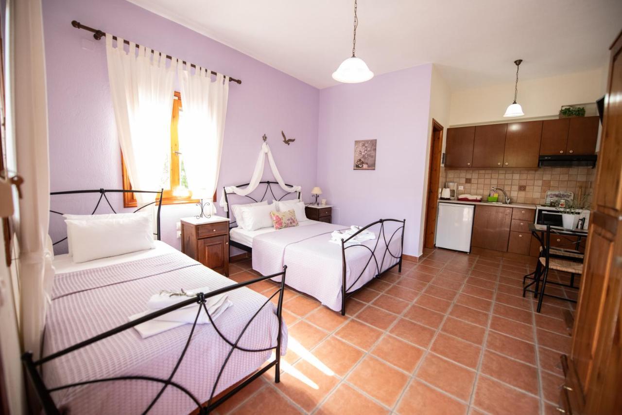 Agnontas Katikies Stamatias Studios & Maisonettes מראה חיצוני תמונה